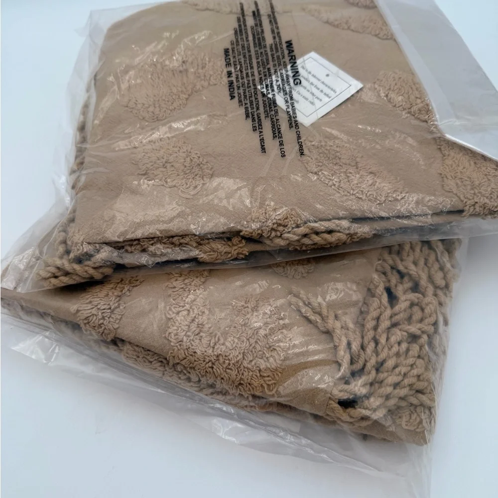 Set Of 2 Tan Textured Pillow Shams with Fringe 20” x 25” 100% Cotton